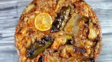 طاجن ورق العنب بالكوارع التسوية المضبوطة للحم دايب ومحشي متماسك. 1